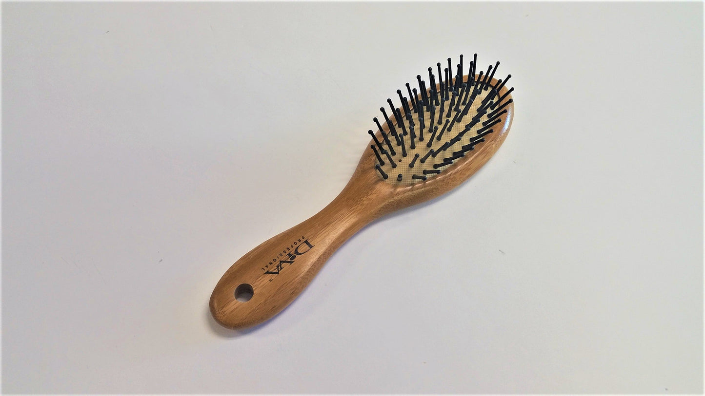 Small Bamboo Oval Cushion Brush w/Pin BM002P