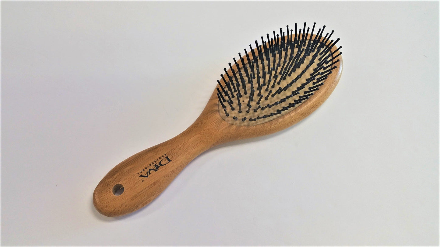 Large Bamboo Oval Cushion Brush w/Porcupine BM003P