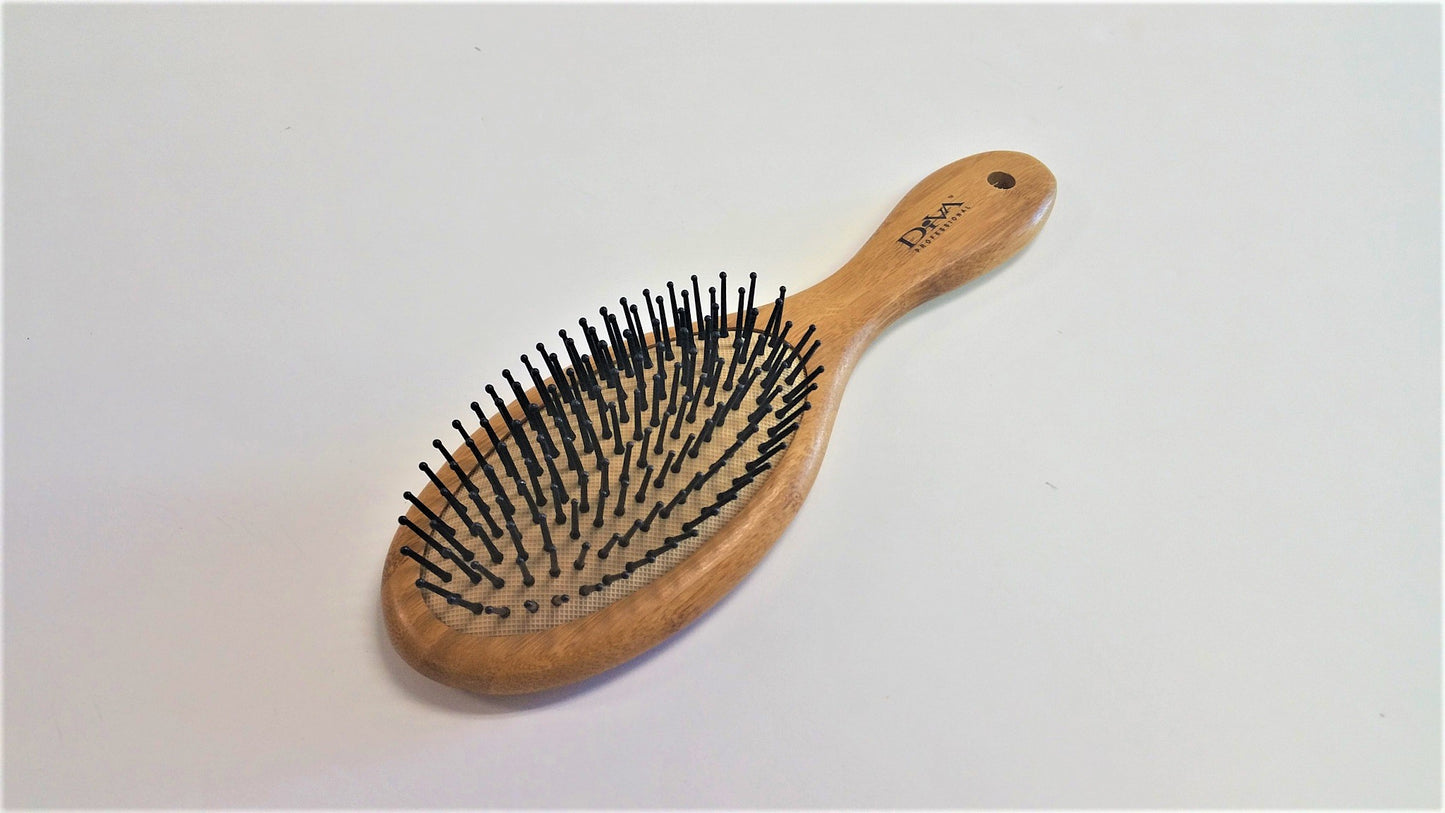 Large Bamboo Oval Cushion Brush w/Porcupine BM003P