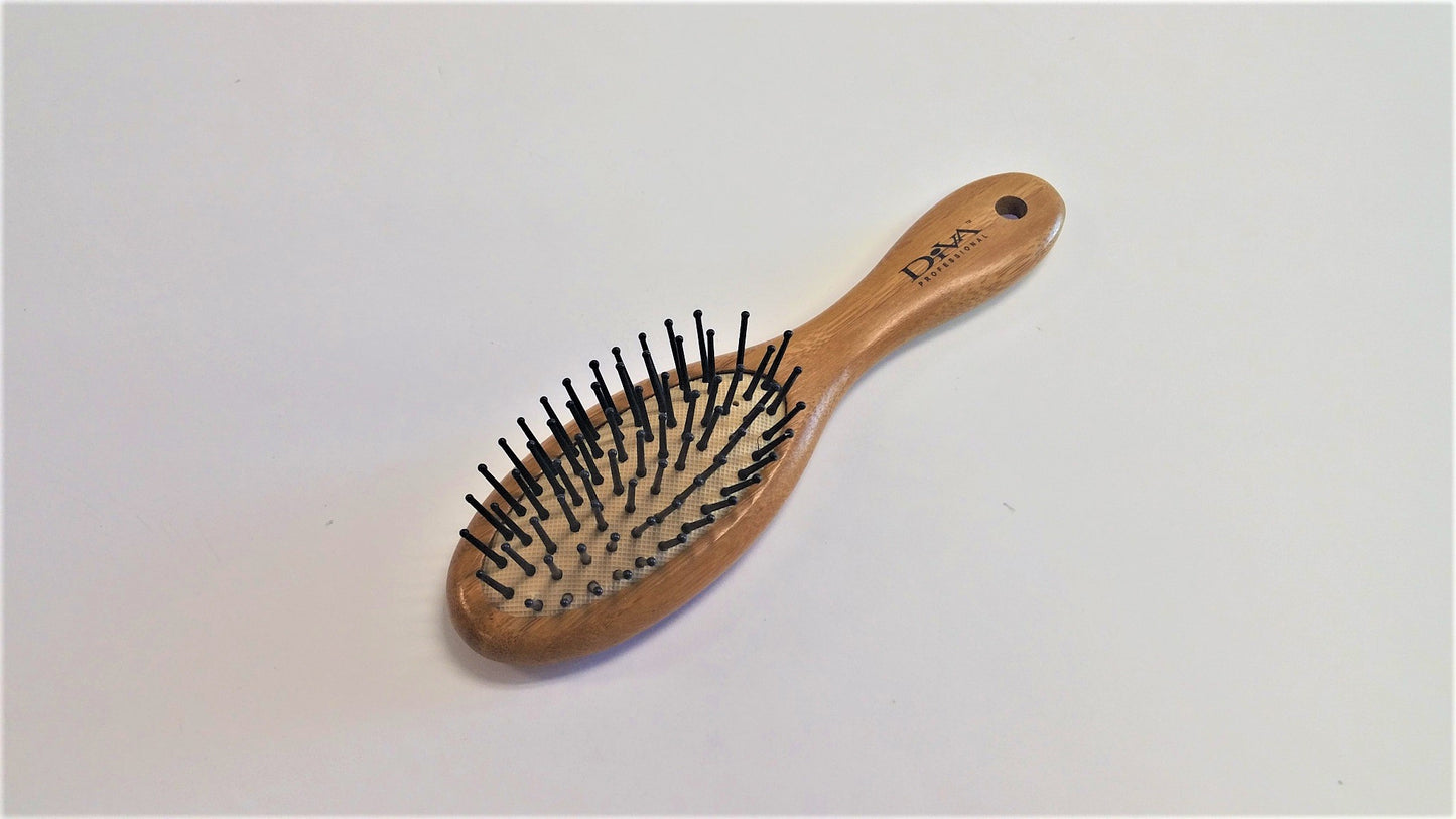 Small Bamboo Oval Cushion Brush w/Pin BM002P